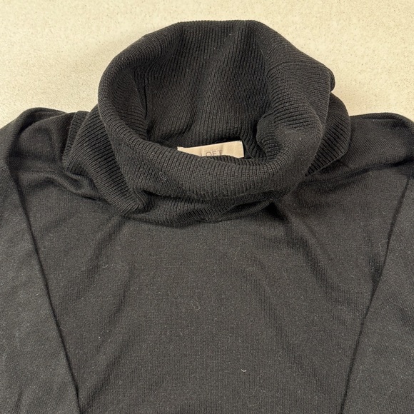 Loft Sweater - Picture 3 of 6